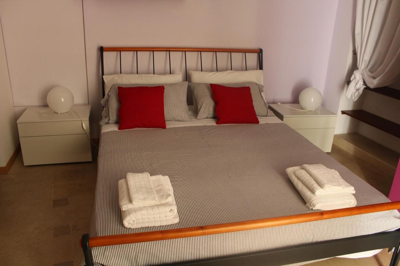 Porta Deuropa Bed & Breakfast Lecce Eksteriør bilde