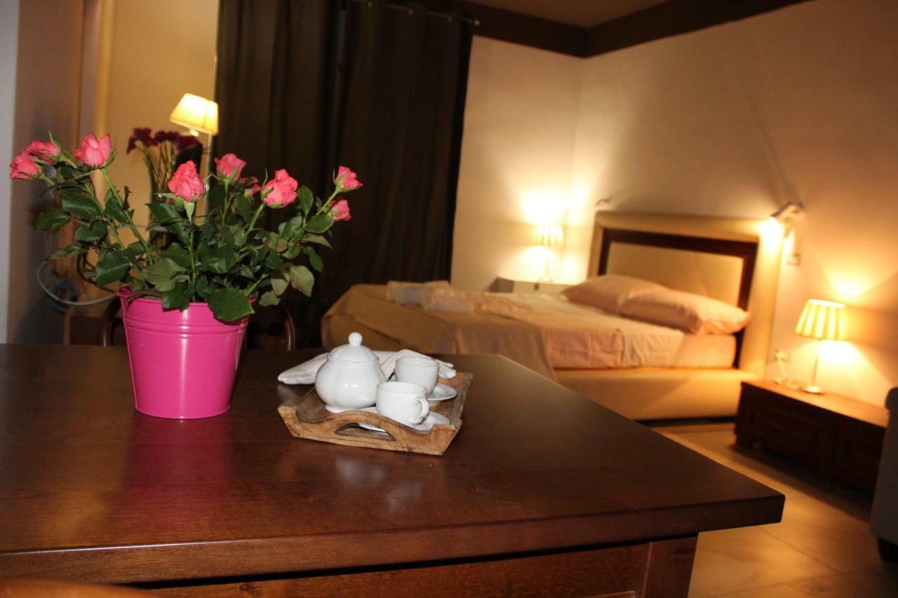 Porta Deuropa Bed & Breakfast Lecce Eksteriør bilde