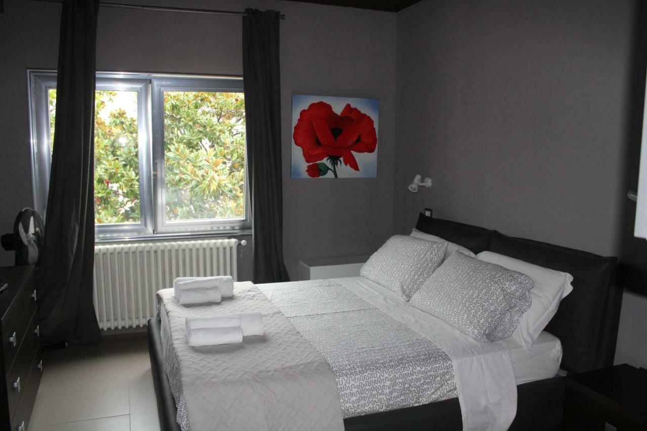 Porta Deuropa Bed & Breakfast Lecce Eksteriør bilde
